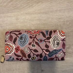 Dagne Dover Floral Zip-Around Wallet in Lavender Multi